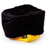 85. YB. SNUG L. Big cozy cat bedroll