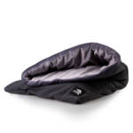 87. GS. SNUG S. Cozy kitten bedroll